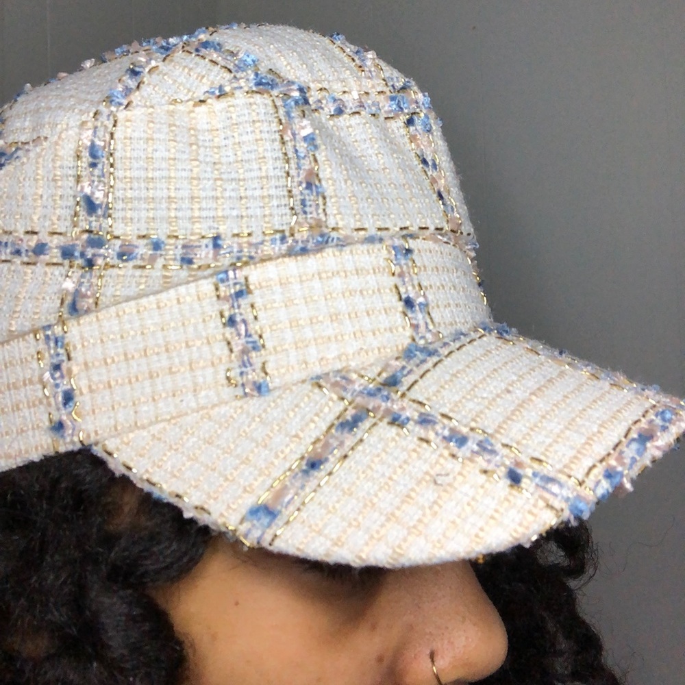 Hat - Picture 3 of 4
